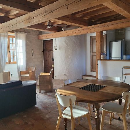 Maison Atypique Coeur De Village Historique 阿维尼翁新城 外观 照片